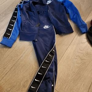 Nike Dri-fit Athletic Outfit 3pc set, midnight blue, size 4-5